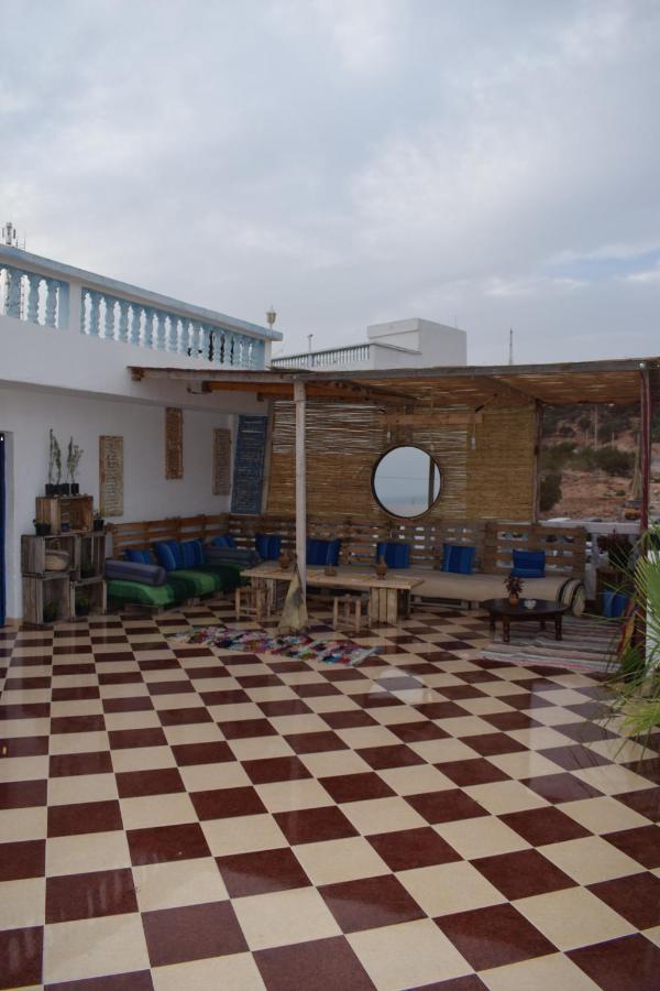 Sunny Wave Taghazout Surf & Yoga Hotel Exterior foto