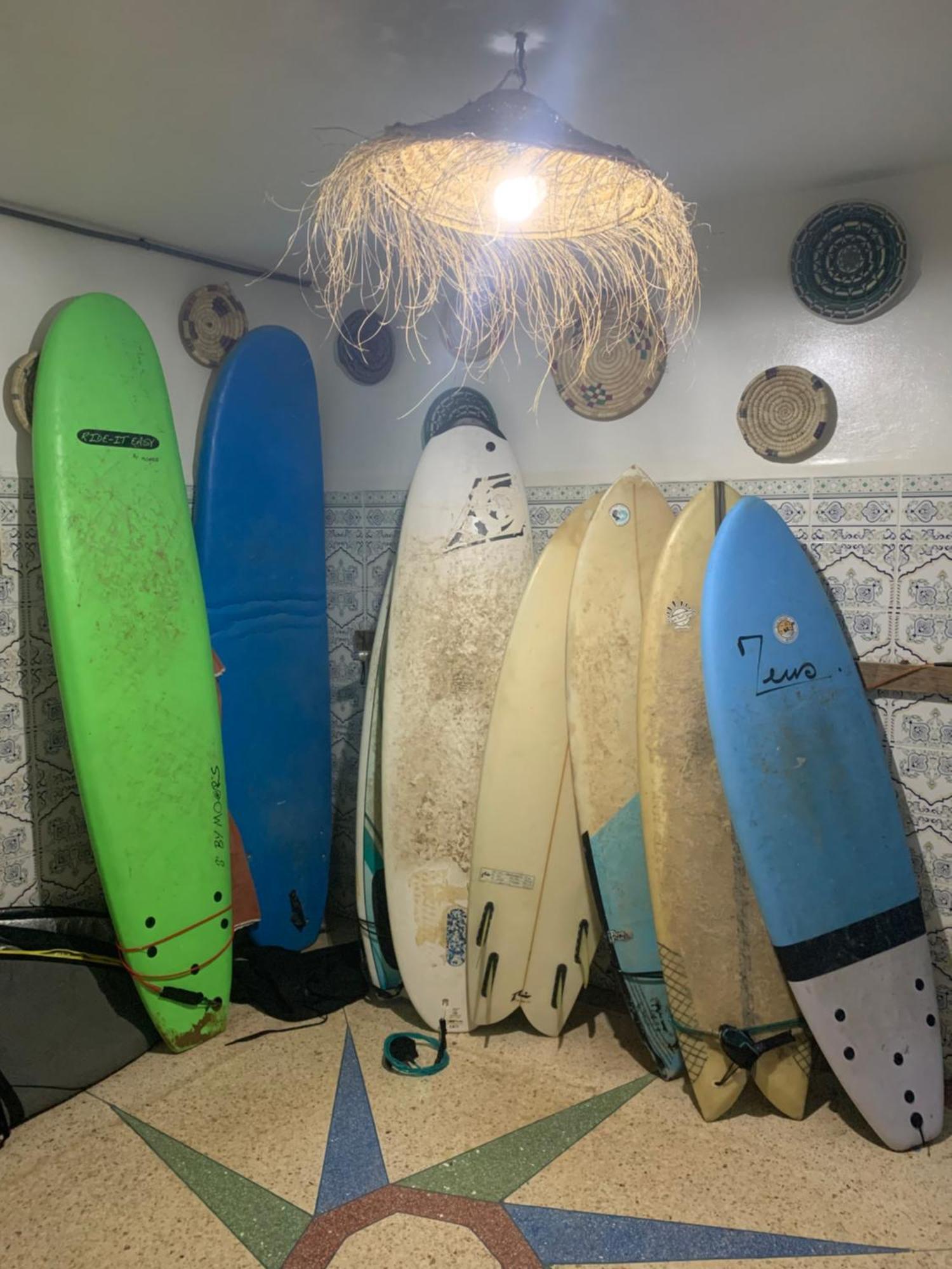 Sunny Wave Taghazout Surf & Yoga Hotel Exterior foto