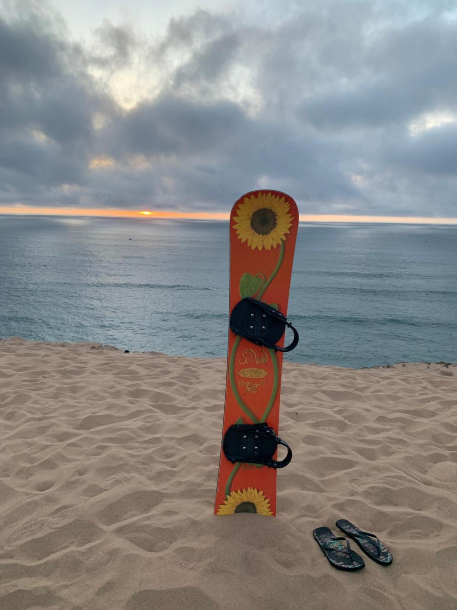 Sunny Wave Taghazout Surf & Yoga Hotel Exterior foto