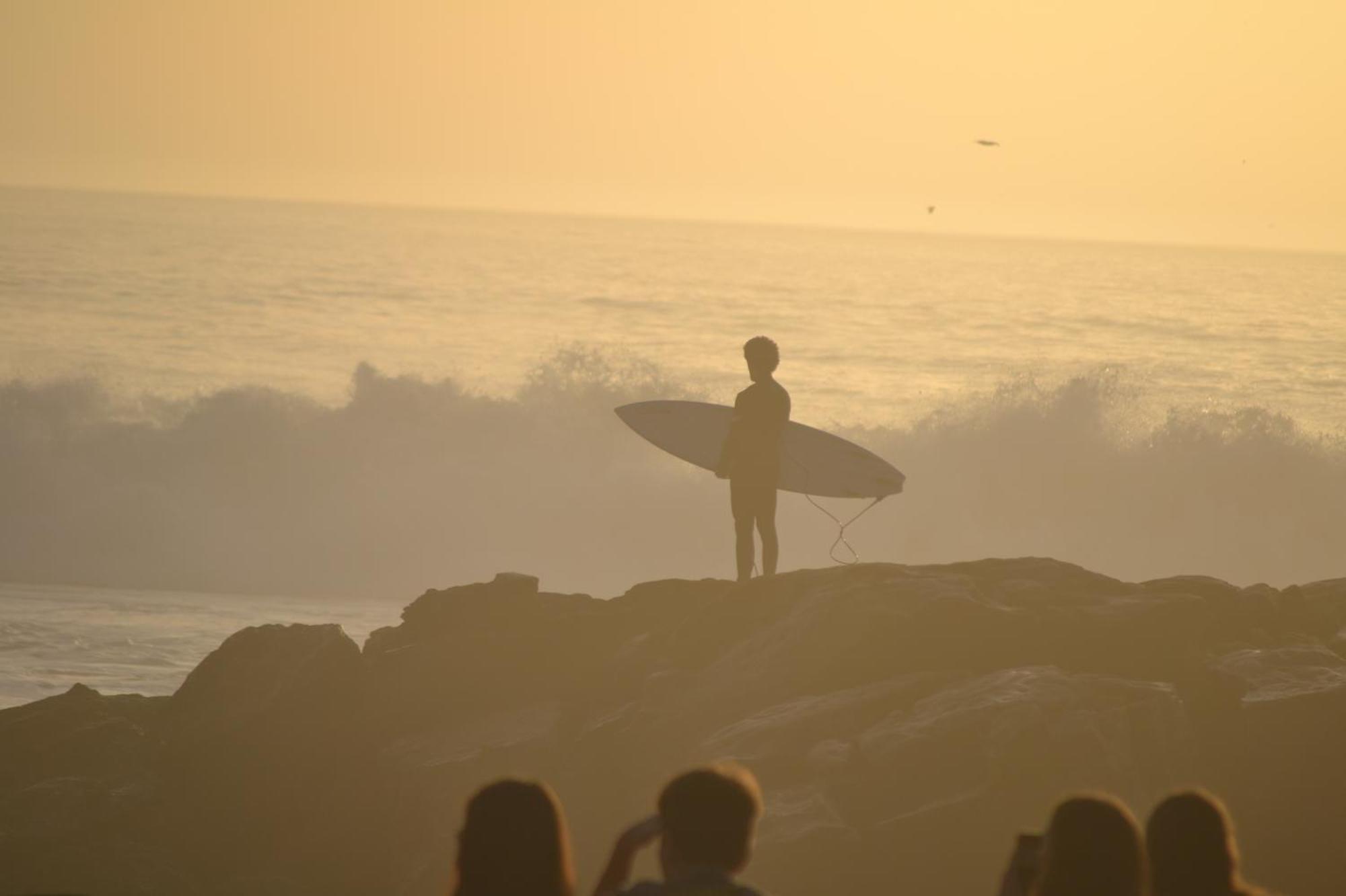 Sunny Wave Taghazout Surf & Yoga Hotel Exterior foto
